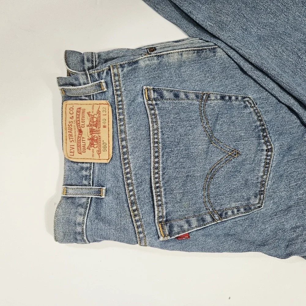 Levi's 560 Comfort Fit Jeans Men's Size 40x32 Blue Denim Pants